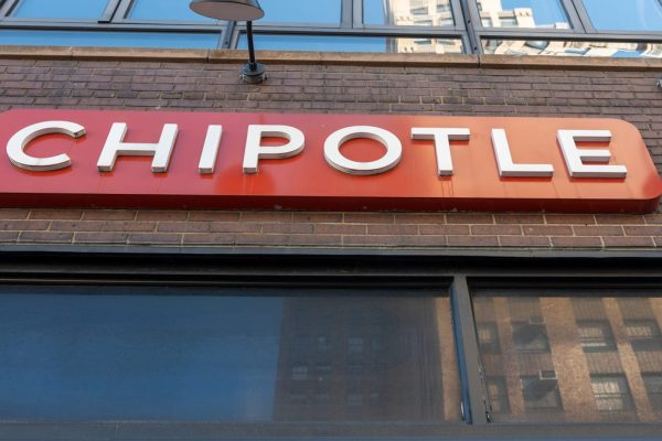 Chipotle Heads South:  A Mexican Grill Invades Mexico!