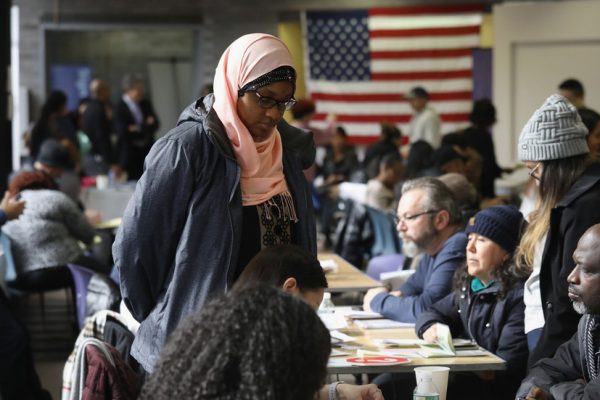 US Immigration Tightens Scrutiny: Social Media Checks for Antisemitism and Terrorist Support