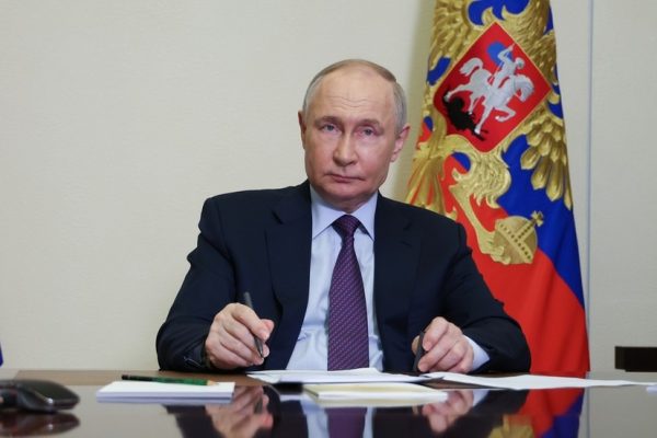Putin’s Easter Truce: A Genuine Peace Offering or a Clever Gambit?