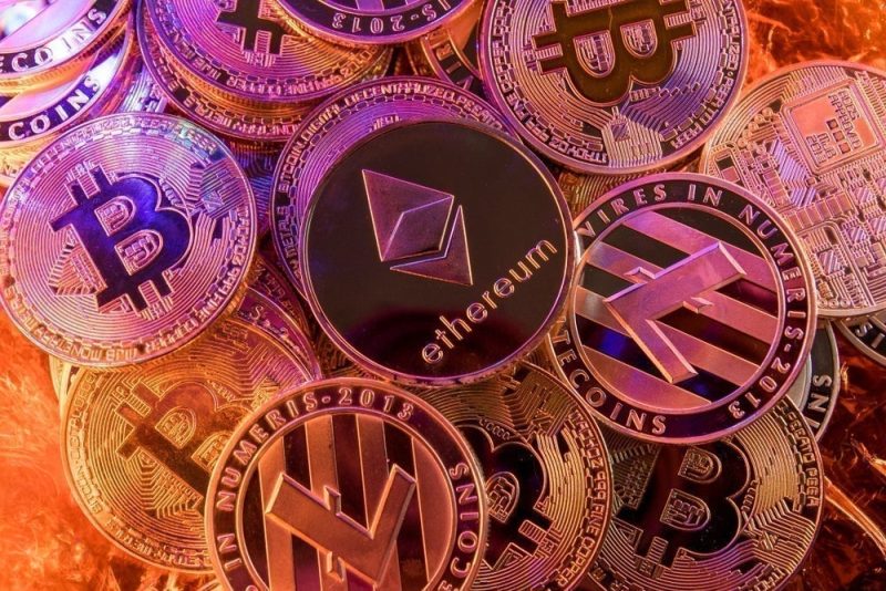 Meme Coin Mania: Trump’s Tariff Pause Fuels Crypto Rally!