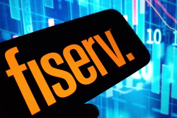 Fiserv Q1 2025: Beating Expectations, But Analysts Remain Cautious