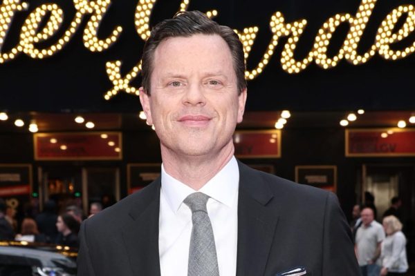 Willie Geist:  ‘Today’ Show Star, Unknowingly Surrounded by TV Royalty