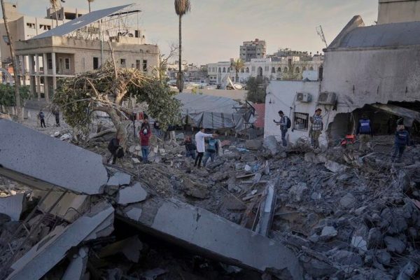 Gaza Hospital Hit: A Pre-Dawn Strike and its Devastating Aftermath