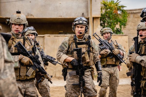 Warfare & Minecraft: A Double Feature Review