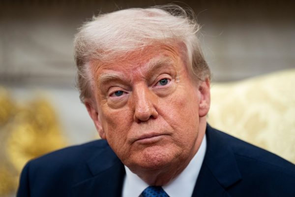 Trump Claims Ukraine Peace Talks Progress Despite Deadly Russian Strikes