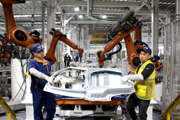 Trump’s Tariff Blitz: A Windfall for China?