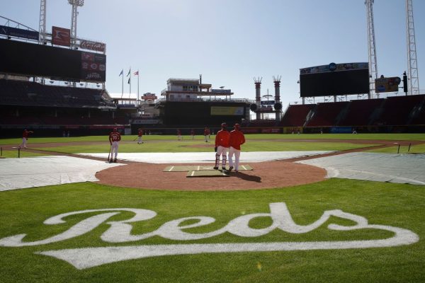 Reds’ Historic Losing Streak: Three Straight 1-0 Heartbreakers!