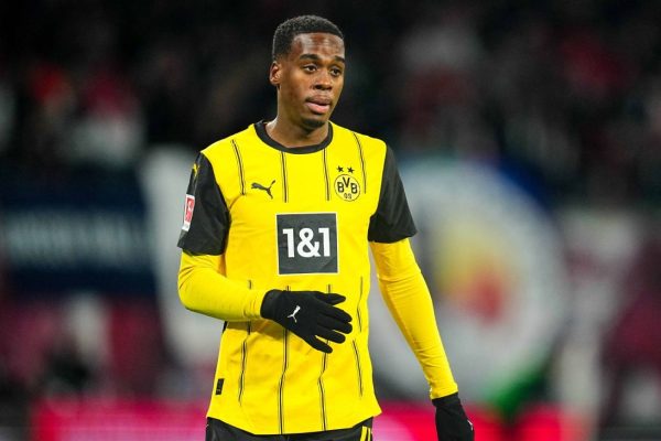 Chelsea’s Pursuit of Dortmund’s Gittens: A Smart Move or a Gamble?