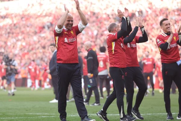 Slot’s Anfield Ode: A Touching Tribute to Klopp After Liverpool’s Triumph