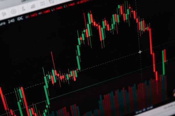 Decoding Grupo Financiero Galicia (GGAL): Is the Dip a Buying Opportunity?