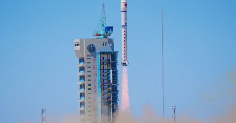 China Launches First Pieces of Orbital Supercomputer: A Giant Leap for Space-Based AI?