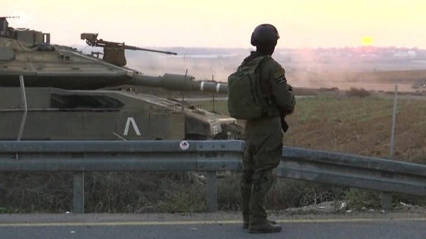 Trump’s Intervention, Israel’s Plans, and a Local Revolt: Key News from the CBS Evening News