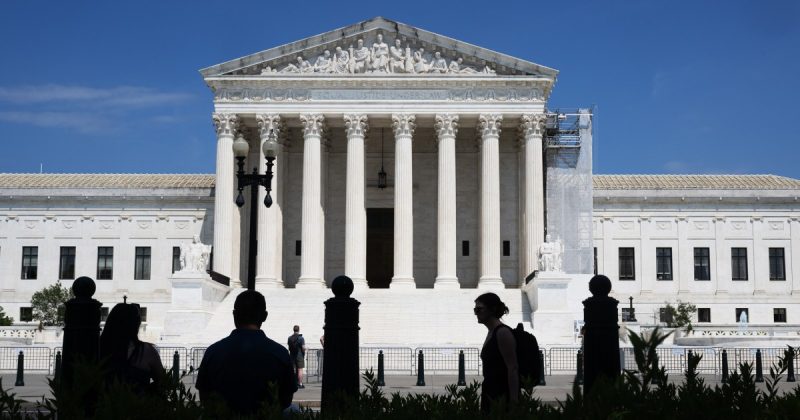 Supreme Court Sides with Trump Administration, Jeopardizing TPS for Thousands of Venezuelans
