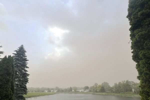 Chicago Choked by Dust: An Unprecedented Storm Blankets the Windy City