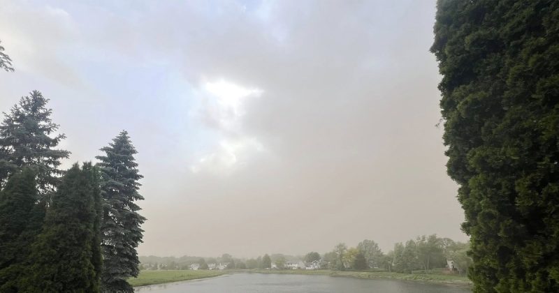 Chicago Choked by Dust: An Unprecedented Storm Blankets the Windy City