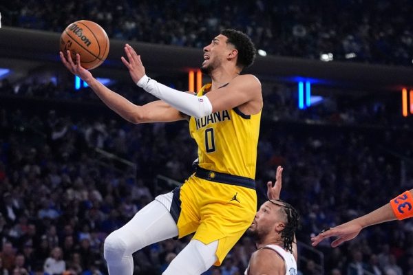 Unbelievable Collapse! Knicks Blow Massive Lead, Lose Game 1 in Overtime Thriller