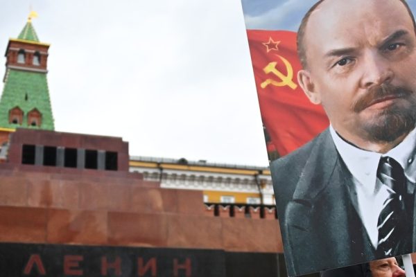 Lenin’s Tomb: A $250,000 Facelift for a Controversial Monument