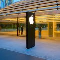 Apple’s Tough Choice: 25% Tariffs or US Production?