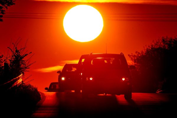 California’s Scorching Summer: Leaving Kids in Hot Cars Could Land You in Jail