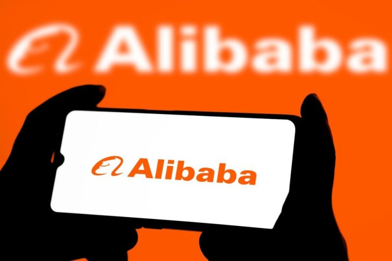 Apple’s China Gamble: Is it a Ticking Time Bomb for Trump’s Trade War?