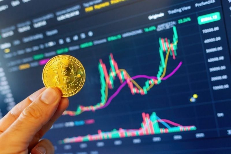 Crypto Market Explodes While Stocks Stay Flat: Bitcoin Nears $112,000!