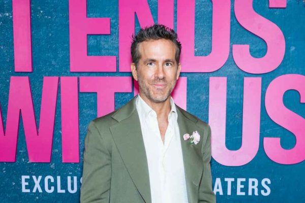 Ryan Reynolds: Smooth Operator or Social Media Houdini?