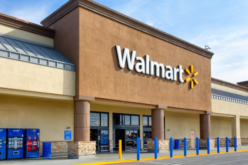Walmart’s Hot Deal: Portable Laptop Screen Extender for $180!
