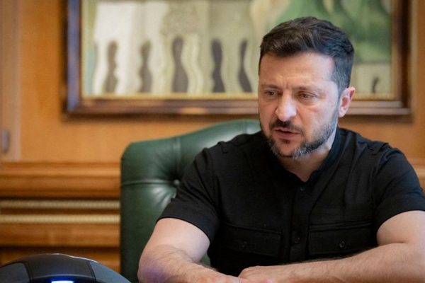Zelenskyy Accuses Putin of Peace Talk Games Amidst Renewed Drone Attacks