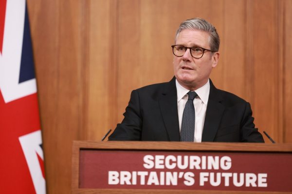 Fire at Prime Minister Starmer’s London Home: An Investigation Underway