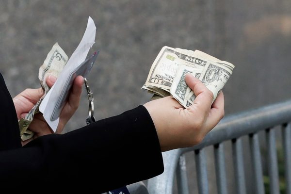 5% Remittance Tax Proposed: Mexico Protests US Republican Bill