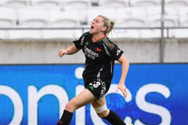 Alessia Russo Crowned FWA Women’s Player of the Year!