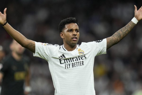 Liverpool and Chelsea Eyeing Rodrygo: Premier League Transfer Frenzy Heats Up!