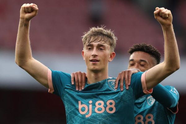 Premier League Transfer Frenzy: Huijsen’s Next Move & Nkunku’s Chelsea Exit?