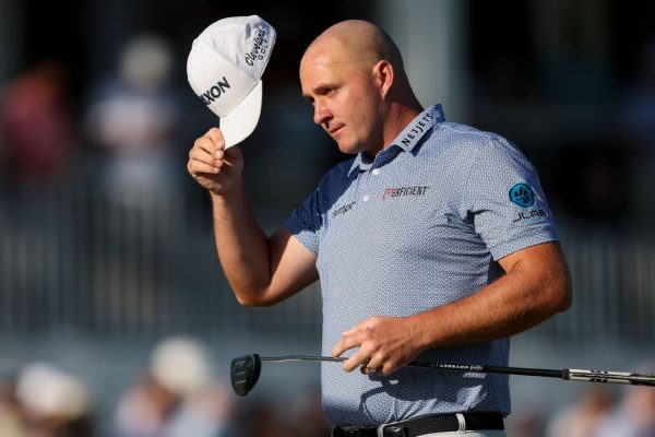 Straka and Lowry Duel for the Lead at the Truist Championship!
