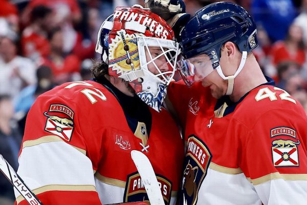 Bobrovsky’s Shutout Silences Leafs, Panthers Even Series!