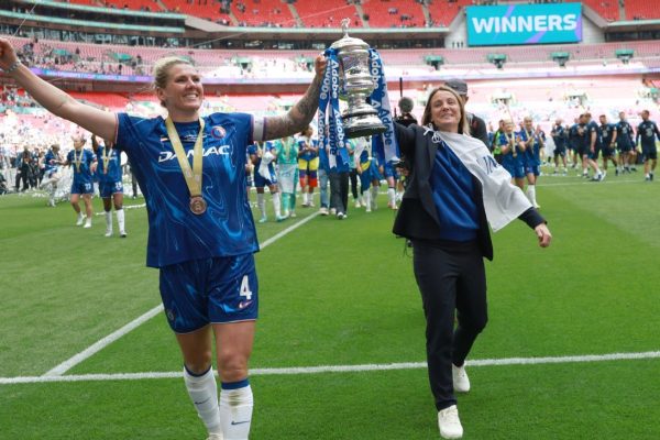 Bompastor’s Blues: Chelsea’s Stunning Domestic Treble!
