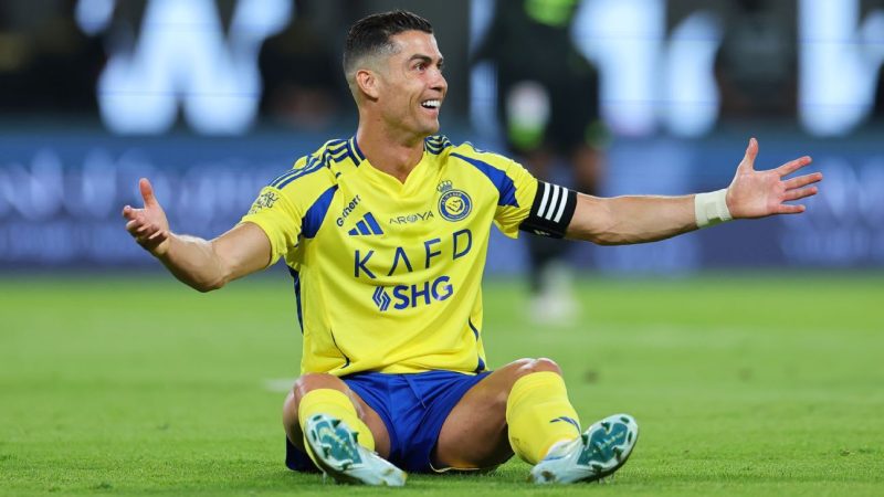 Ronaldo to Brazil? Club World Cup Transfer Shockwaves!