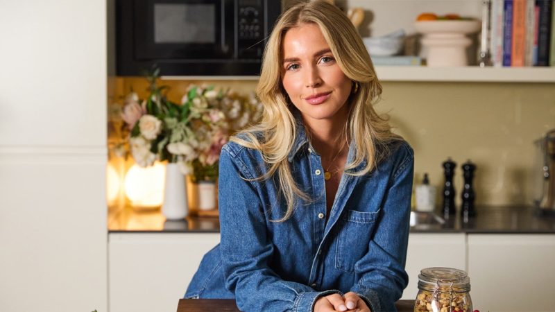 From Fashion to Food: How Emily English Conquered Instagram with Deliciously Healthy Recipes
