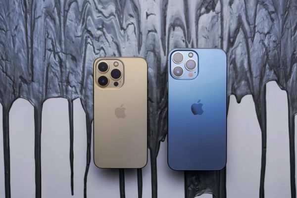 iOS 18.5: Satellite Messaging, Pride Wallpaper, and More!