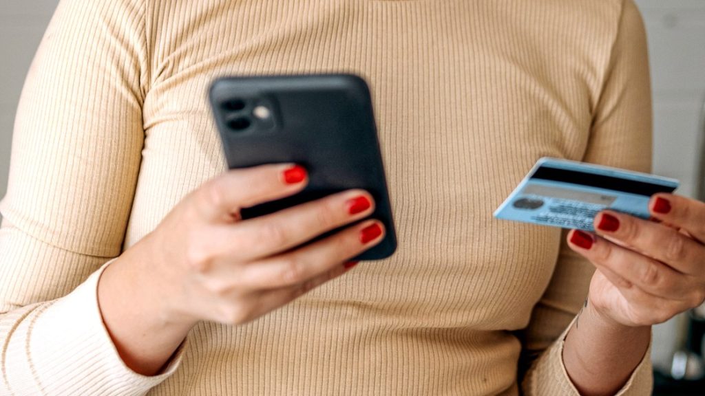 Gen Z’s Saving Struggle: Apathy or Reality Check?