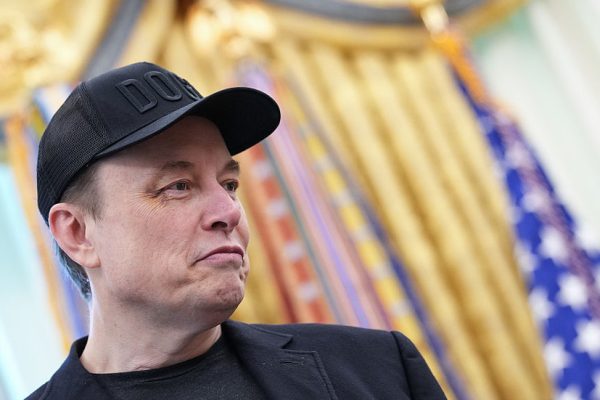 Tesla’s Secret Meeting: Did Musk’s Denial of Budget EV Plans Spark Executive Scrutiny?