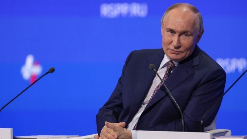 Putin’s Claim: Russia’s LGBTQ+ Laws are Just Protecting Tradition, Not Banning Homosexuality