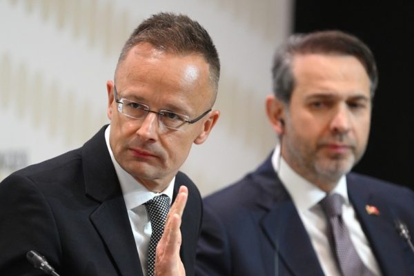 Hungary Defies EU, Keeps Russian Energy Taps Flowing