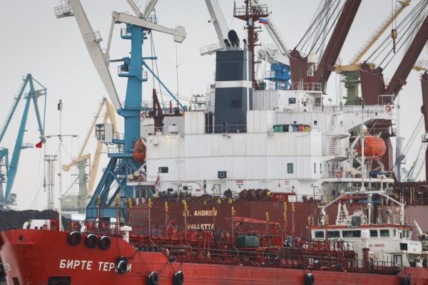 India’s Big Oil Gamble: A Deep Dive into Soaring Russian Crude Imports
