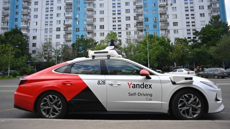 Self-Driving Taxis: A Solution to Russia’s Migrant Driver Problem?