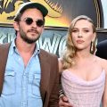 Scarlett Johansson and Jonathan Bailey’s Surprise Red Carpet Kiss!