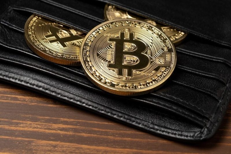 Bitcoin’s Summer Slump? Cowen Predicts Q3 Weakness After Golden Cross Correction