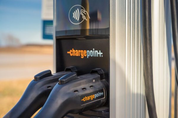 ChargePoint: Are the Big Boys Betting on a Breakout?