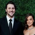 Hailee Steinfeld & Josh Allen’s Tech-Free Wedding: A Modern Romance in the Digital Age
