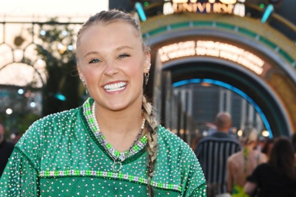 JoJo Siwa’s Inspiring Pride Month Message: A Celebration of Individual Journeys